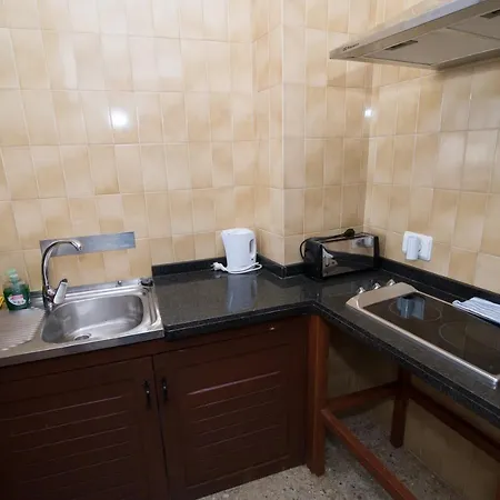Mestret Apartment *